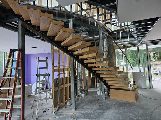 schwebende Treppe modern, modern floating staircase
