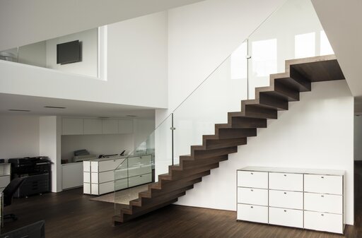 Zig-Zag Straight – Barandilla de diseño transparente de cristal para la arquitectura moderna